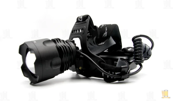 Фонарь налобный Без бренда T1907-P90 от аккумулятора ZOOM + Power Bank черный