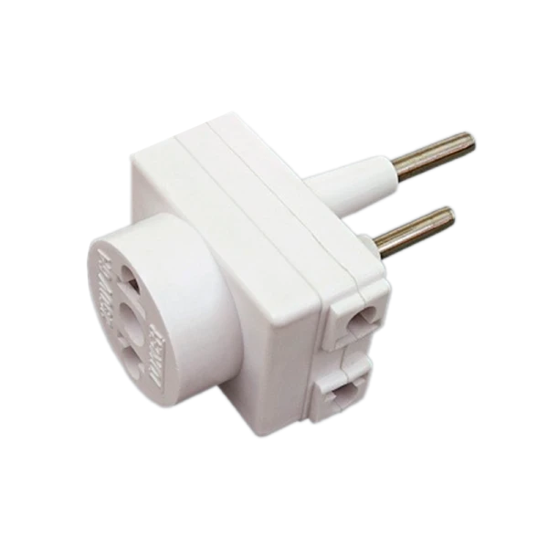 Разветвитель Toker 3ТМ 3р.Б/З 10A белый (1/180)