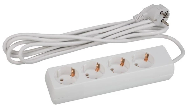 Удлинитель ЭРА U 4р.С/З 16A 3.0м белый