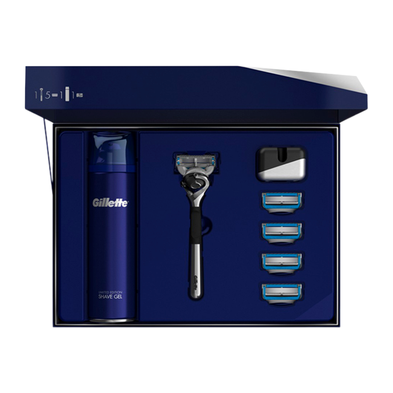Набор Gillette Fusion5 Proshield Chill экслюзив (1/6)
